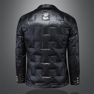 Y99182902022高端冬季90%白鸭绒西装羽绒服镂空图片