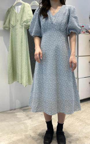 夏季，韩版V领碎花连衣裙，女装连衣裙，cosette(4F)