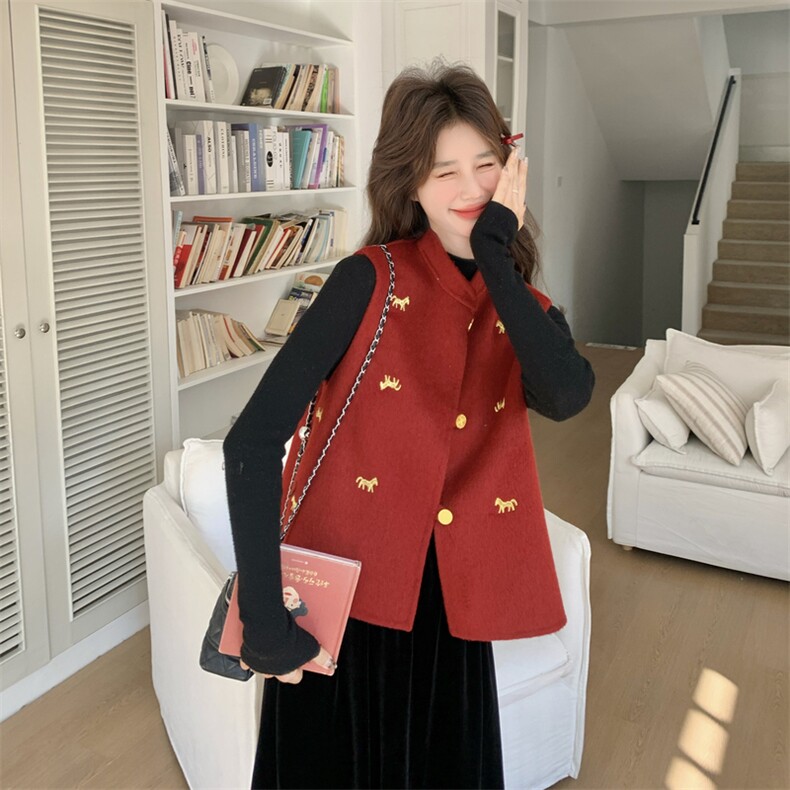 现货主推秋款马年刺绣马新中式双面羊毛呢短款马甲p165-k228,女装马甲,丝露怡语