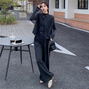 韩版时尚休闲套装修身显瘦马甲外套内搭深灰打底衫阔腿长裤三件套图片