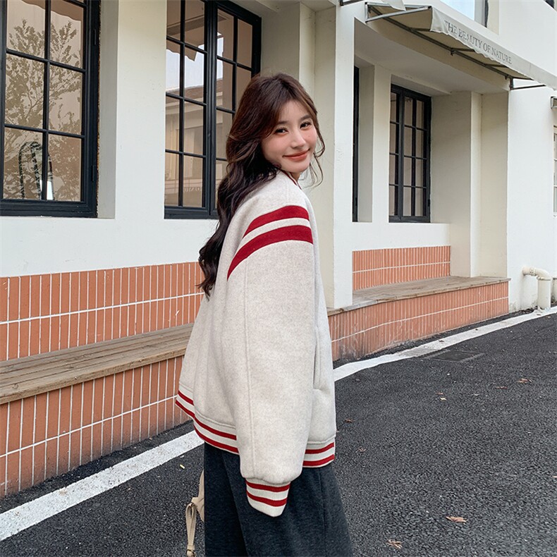 韩版时尚学院风加厚羽绒棒球服女2025冬季新款显瘦保暖白鸭绒外套,女装羽绒服,纯色衣恋