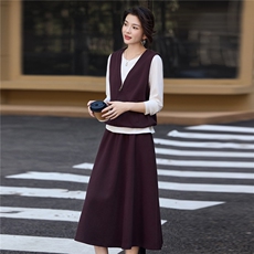 松弛感休闲套装裙女2025秋季新款假两件拼接长袖上衣半身裙两件套，女装套装/套裙，简韵佳