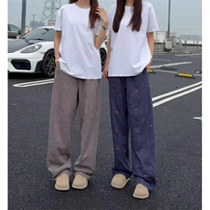 藏青色