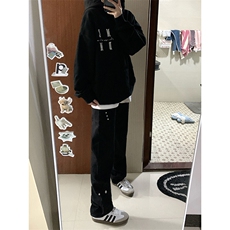 B221美式ins高街暗黑小众个性铆钉小脚牛仔裤LK23142-P65控88，男装牛仔裤，电商B221