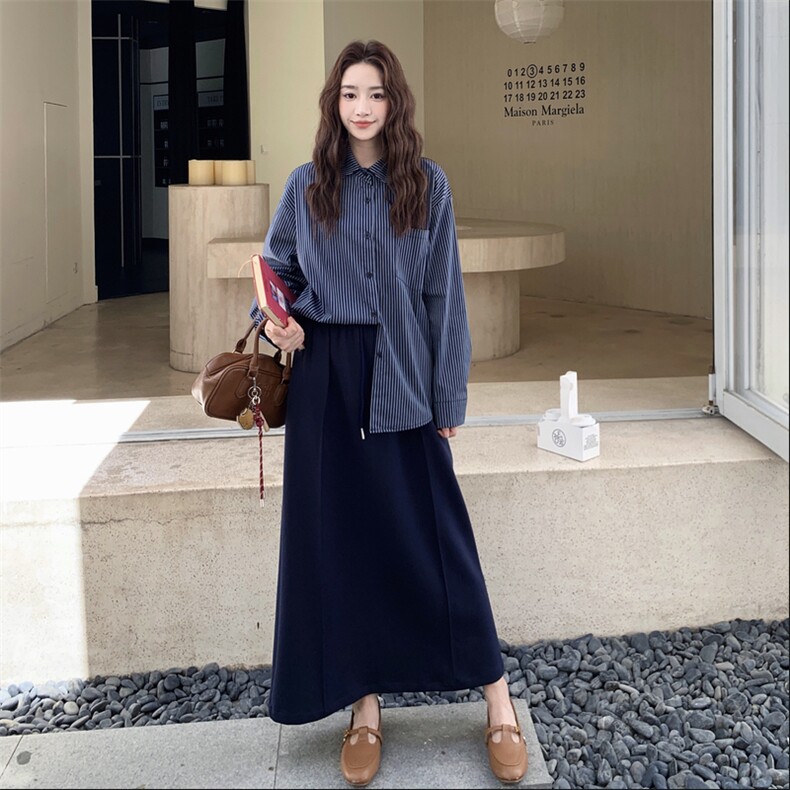 松弛感条纹衬衫半身裙套装女春秋俏皮活泼两件套又a又飒御姐超火,女装套装/套裙,2C129