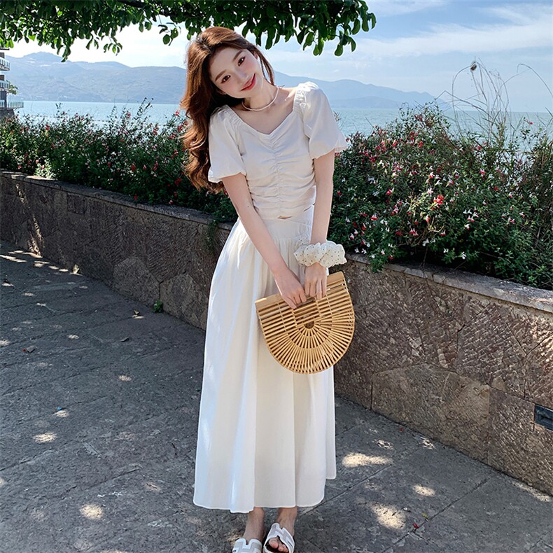 白色时尚甜美压褶设计上衣套装裙女2025夏季新款优雅半身裙两件套图片