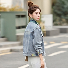 小清新渐变色拼接蓝色牛仔外套女2025春秋新款小个子时尚减龄夹克，女装短外套，梦依缘