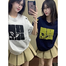 藏青色