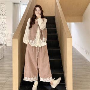 可盐可甜小个子休闲三件套女2025秋季新款蕾丝拼接衬衫马甲阔腿裤,女装套装/套裙,浙宝217