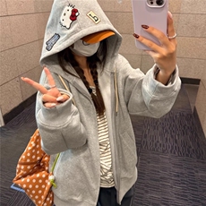 灰色
