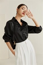 （现货）褶皱缎面V领简约衬衣，其它，M&VC