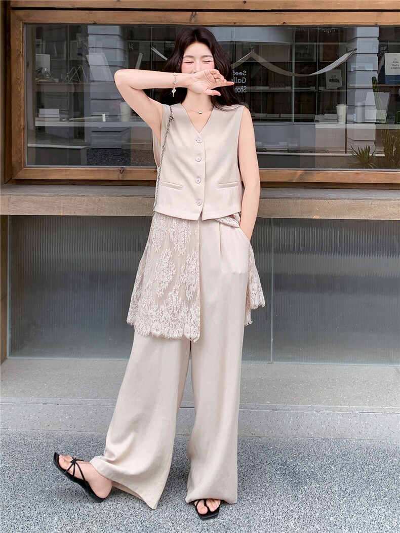 韩系松弛感蕾丝拼接马甲套装女2026夏季新款休闲阔腿裤两件套图片