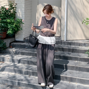 高级感蕾丝拼接马甲套装女2025夏季新款气质流行超火阔腿裤两件套图片