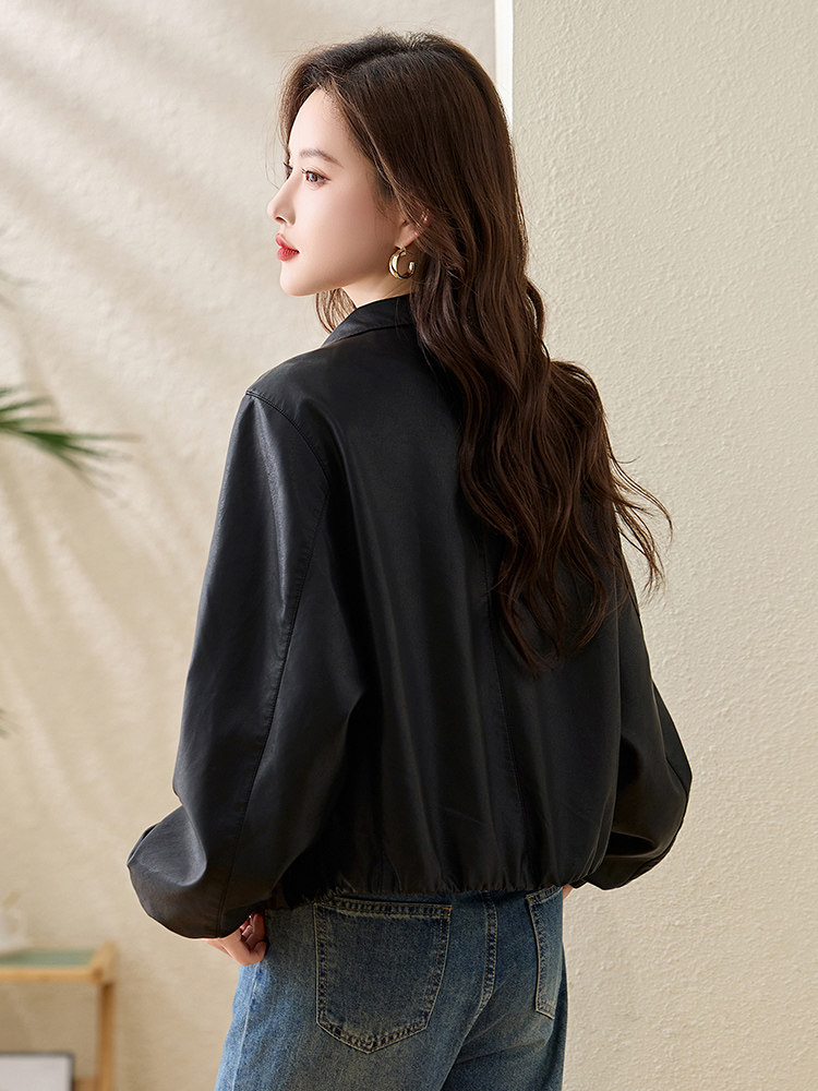 气质翻领黑色皮衣女2025春秋新款小个子短款休闲高级感皮夹克外套,女装短外套,沁沁公主