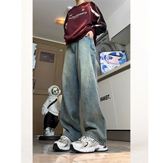 蓝色