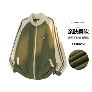 春季现货开杉宽松套头半高领卫衣男DSA157B-W5861-P55,白色马丁靴搭配卫衣好看吗图片
