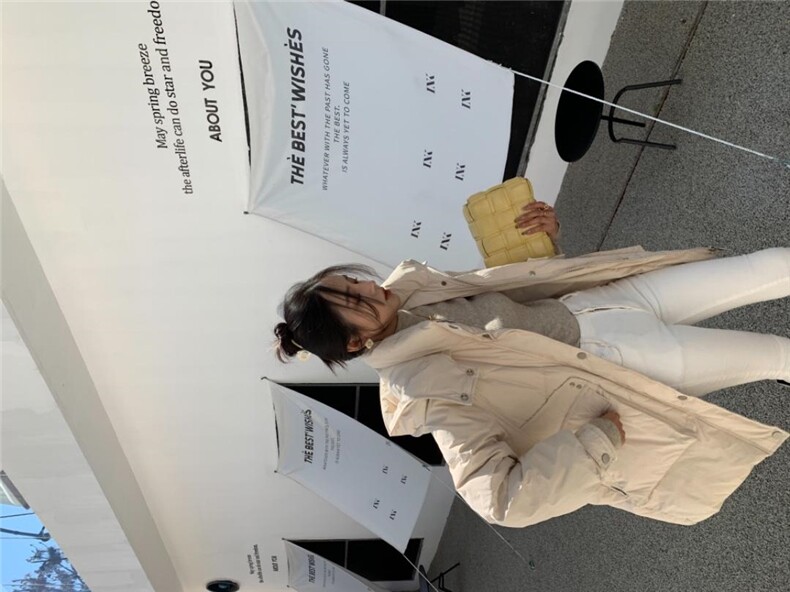 热卖冬新款羽绒服，女装羽绒服，卡希妮(5F)