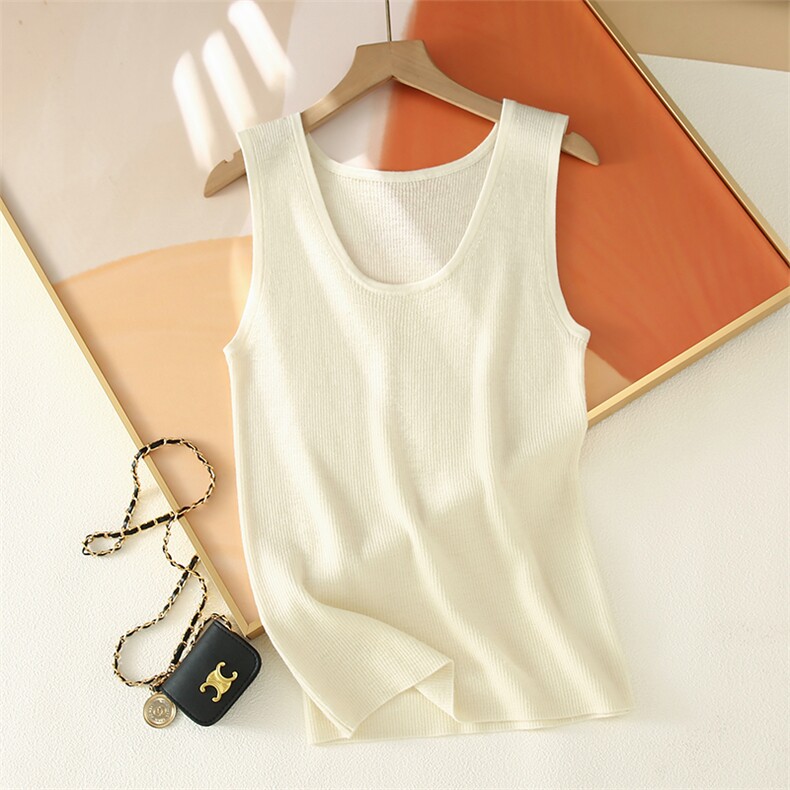 2025年秋季单件修身型套头时尚百搭吊带上衣简约大方，女装背心吊带，锦驼羊绒