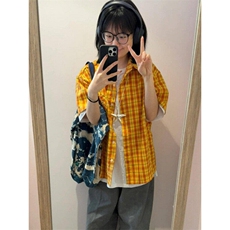 黄色