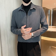 灰色