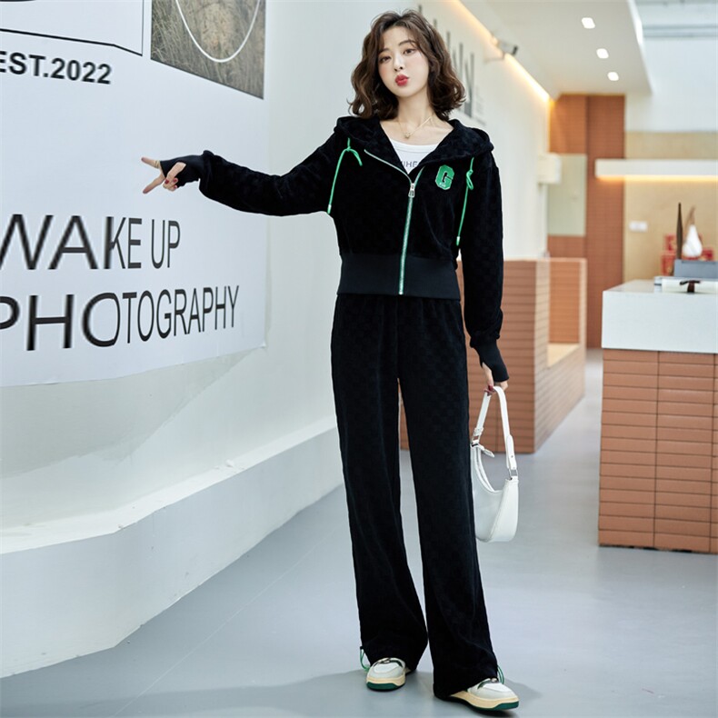 季御姐轻熟风炸街时尚职业高级感连帽卫衣外套阔腿裤套装,女装套装/套裙,卡杰菲