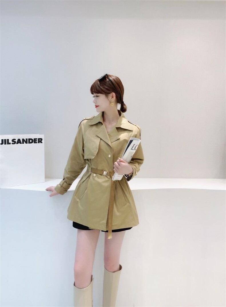 现货区…金属扣质感中长款风衣质感绝绝子补单款，女装风衣，HEMAIXI 和麥熙