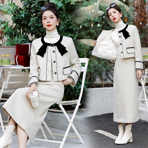【bao款现货】2024新款冬装小香套装蝴蝶结装饰羽绒服白鸭绒图片