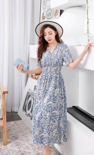 韩丝长款连衣裙，女装连衣裙，有声有色
