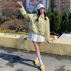 现货韩版时尚假两件短外套女洋气春秋季新款小个子显瘦工装夹克，女装短外套，韩蔻秀