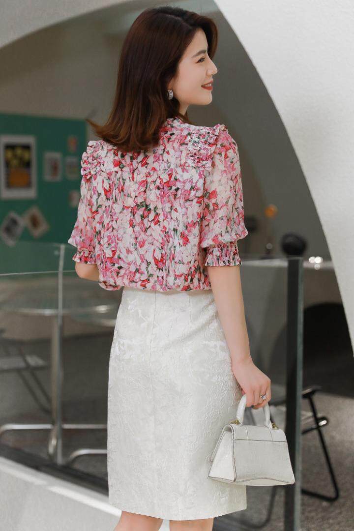 十足女人味，其它，里亚尔