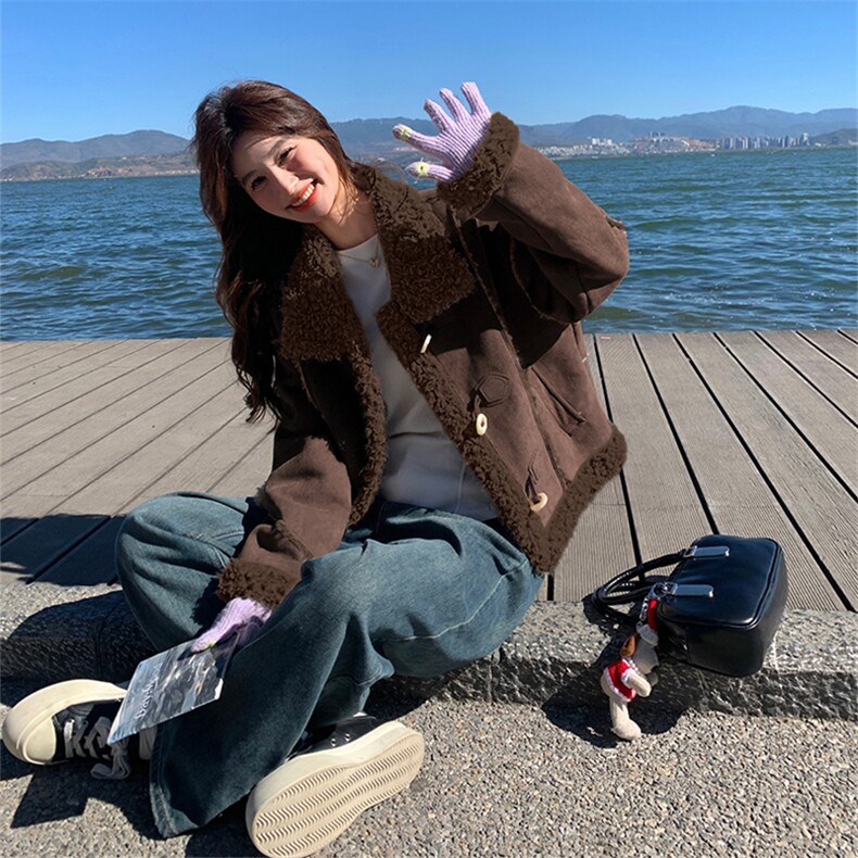 2025冬季新款现货！超好看修身韩系风格皮毛一体短外套,女装棉衣/棉服,1C151