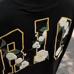 美式复古山茶花语刺绣t恤短袖男款夏季潮牌高街黑色潮半袖女图片