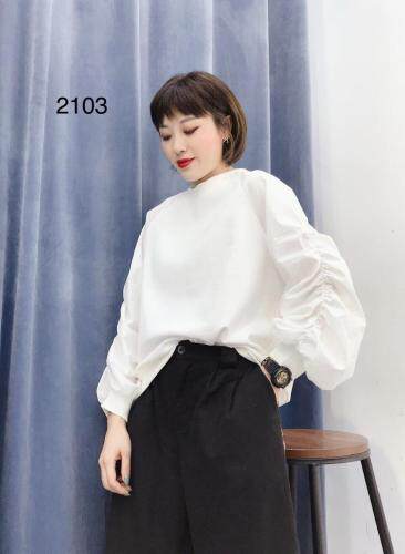 2021春款现货袖口打褶韩范上衣，女装，億亿铭品