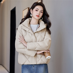 轻薄羽绒服女短款连帽小个子休闲百搭棉服2025冬季新款图片