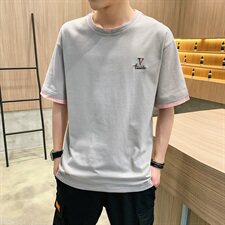浅灰色