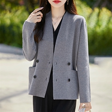 复古精纺羊毛衫针织外套女V领西装长袖开衫宽松带兜气质外搭毛衣，女装西装，暖烁羊绒