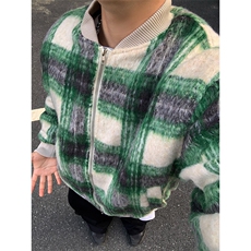 米绿色