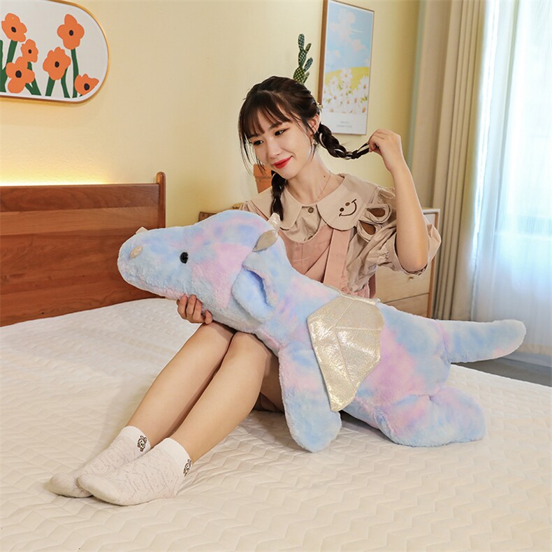 炫彩小飞龙抱枕睡眠恐龙礼物生日兑换，艾乐优网供