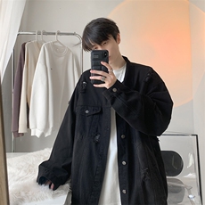 黑灰色