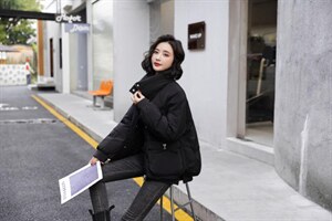 新款羽绒服图片