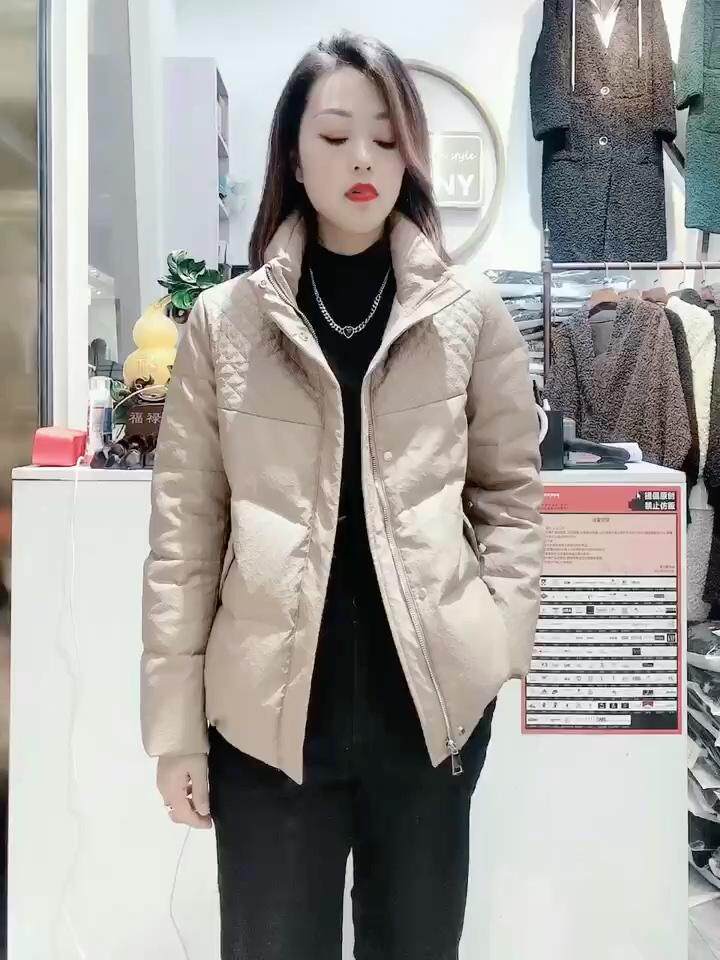 皮羽绒服，女装羽绒服，圣丝诺亚