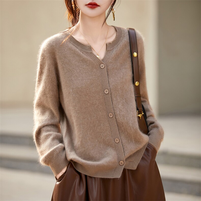 松弛感V领羊毛开衫女25秋冬拉绒针织衫外搭毛衣一线无缝宽松外套,女装羊毛衫,昭美羊绒