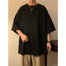黑色