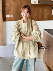 【秋款】卡其色设计感短外套2C212-G170-P165-K238，女装短外套，2C212