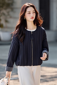 小香风外套女2025秋季新款韩系独特漂亮设计感小众休闲减龄厚夹克图片