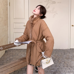 新款，，绗线显瘦拼毛毛羽绒服5582-P295-K448图片