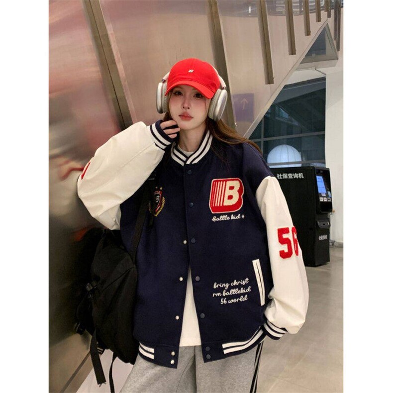 A521-P82 徽章拼接撞色棒球服外套男女复古百搭宽松夹克上衣服图片