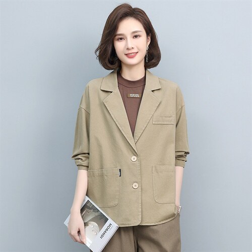 休闲西装早秋中年妈妈减龄洋气时髦宽松短款外套裤子搭配两件，女装短外套，悦见她
