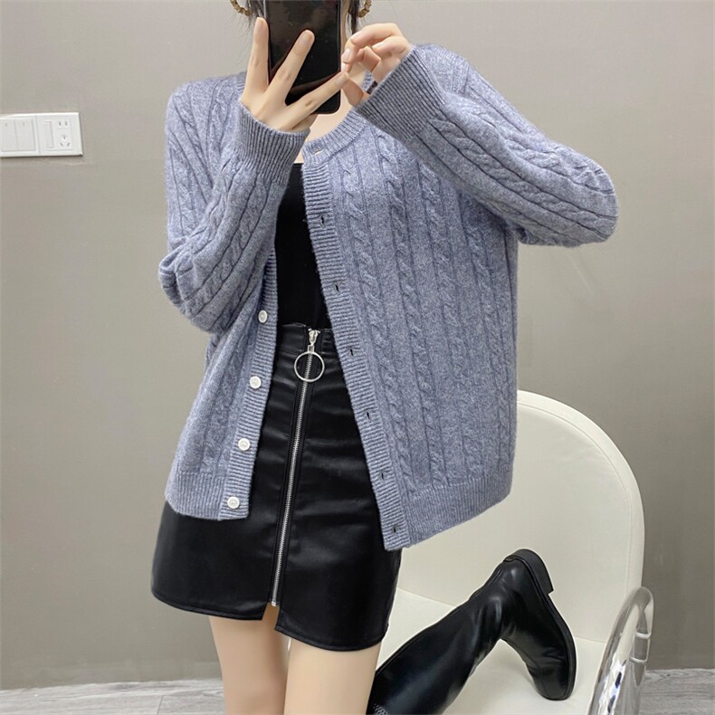 高端山羊绒开衫女上衣2024秋冬新款圆领上衣软糯针织衫毛衣外套,女装羊绒衫,织绒羊