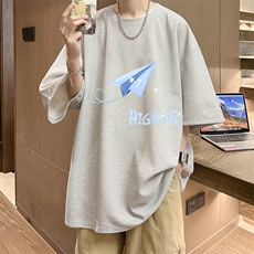 灰色